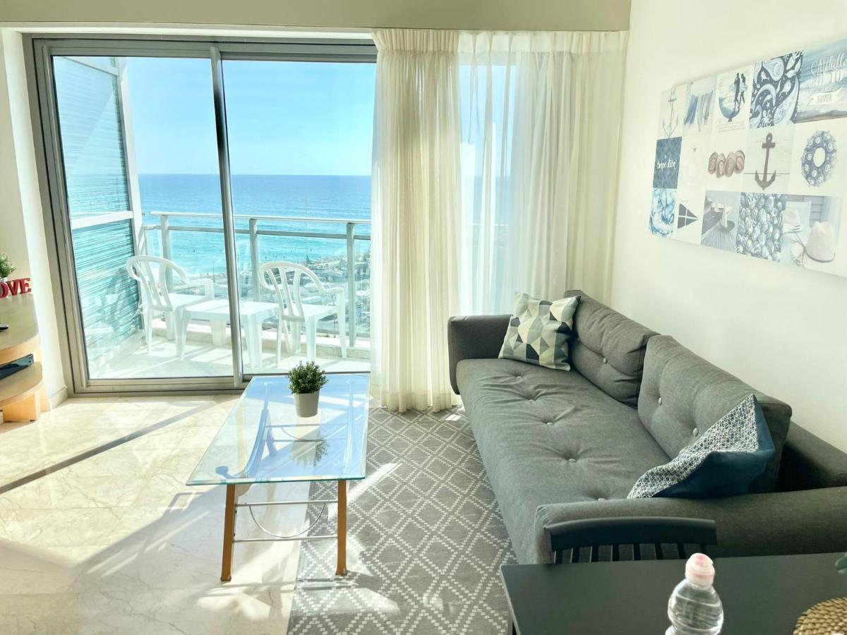 Oceanus Apartment Hotel Herzelia 外观 照片
