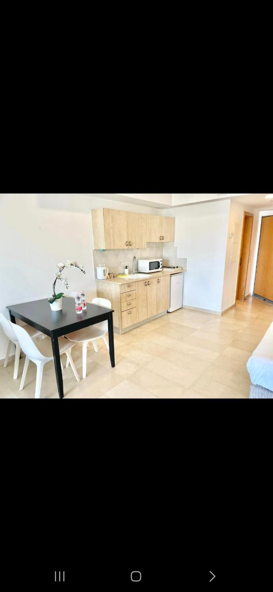 Oceanus Apartment Hotel Herzelia 外观 照片
